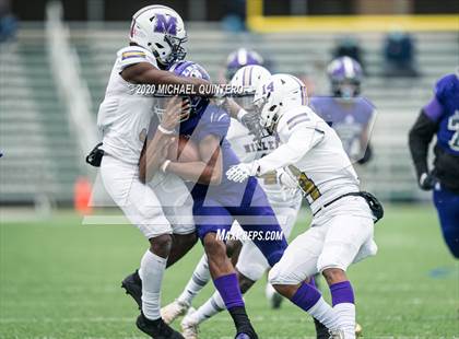 Thumbnail 3 in Miller vs. LBJ Austin (UIL Class 4A Quarterfinal Playoff) photogallery.