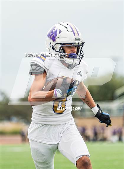 Thumbnail 1 in Miller vs. LBJ Austin (UIL Class 4A Quarterfinal Playoff) photogallery.