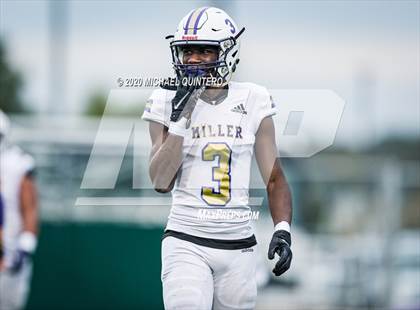 Thumbnail 1 in Miller vs. LBJ Austin (UIL Class 4A Quarterfinal Playoff) photogallery.