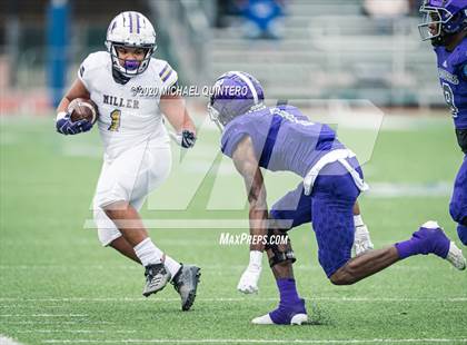 Thumbnail 3 in Miller vs. LBJ Austin (UIL Class 4A Quarterfinal Playoff) photogallery.