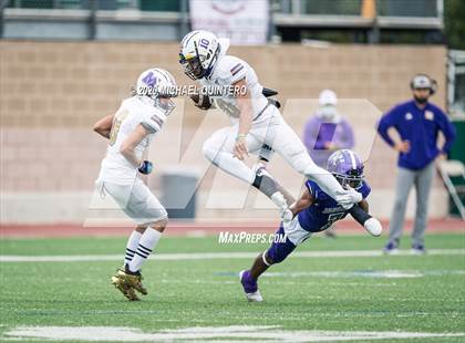 Thumbnail 1 in Miller vs. LBJ Austin (UIL Class 4A Quarterfinal Playoff) photogallery.