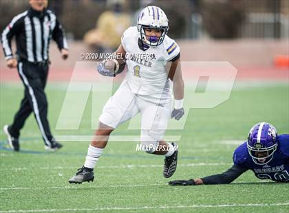 Thumbnail 2 in Miller vs. LBJ Austin (UIL Class 4A Quarterfinal Playoff) photogallery.