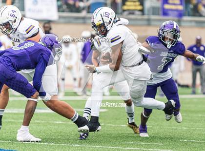 Thumbnail 3 in Miller vs. LBJ Austin (UIL Class 4A Quarterfinal Playoff) photogallery.