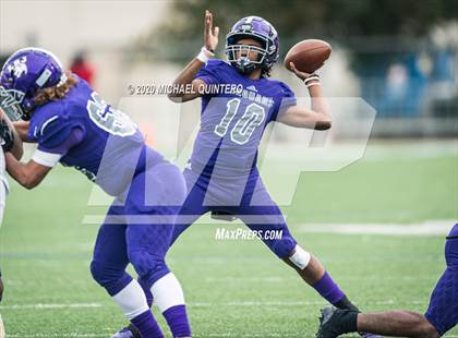Thumbnail 1 in Miller vs. LBJ Austin (UIL Class 4A Quarterfinal Playoff) photogallery.