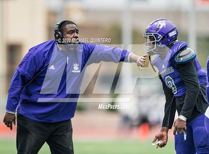 Thumbnail 2 in Miller vs. LBJ Austin (UIL Class 4A Quarterfinal Playoff) photogallery.