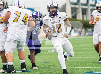Thumbnail 2 in Miller vs. LBJ Austin (UIL Class 4A Quarterfinal Playoff) photogallery.