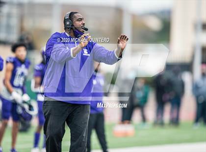 Thumbnail 3 in Miller vs. LBJ Austin (UIL Class 4A Quarterfinal Playoff) photogallery.