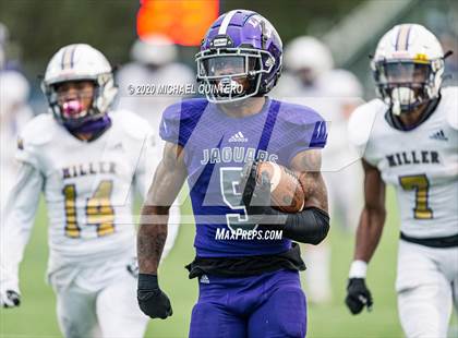 Thumbnail 1 in Miller vs. LBJ Austin (UIL Class 4A Quarterfinal Playoff) photogallery.