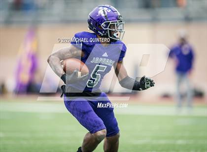 Thumbnail 1 in Miller vs. LBJ Austin (UIL Class 4A Quarterfinal Playoff) photogallery.