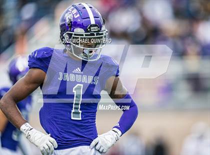 Thumbnail 1 in Miller vs. LBJ Austin (UIL Class 4A Quarterfinal Playoff) photogallery.