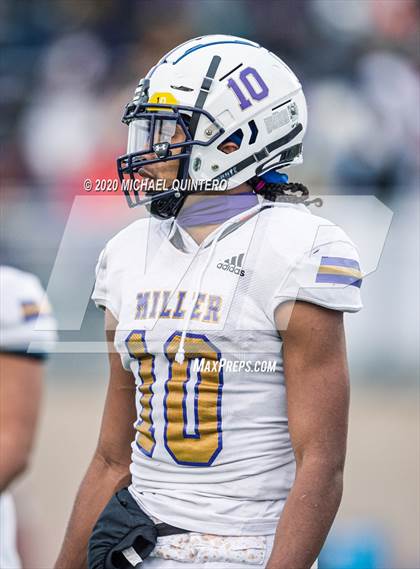Thumbnail 3 in Miller vs. LBJ Austin (UIL Class 4A Quarterfinal Playoff) photogallery.