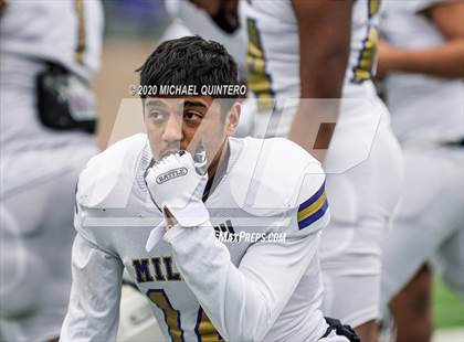 Thumbnail 1 in Miller vs. LBJ Austin (UIL Class 4A Quarterfinal Playoff) photogallery.