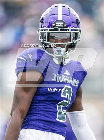 Thumbnail 3 in Miller vs. LBJ Austin (UIL Class 4A Quarterfinal Playoff) photogallery.