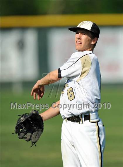 Thumbnail 3 in Texas @ Plano East photogallery.