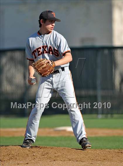 Thumbnail 3 in Texas @ Plano East photogallery.