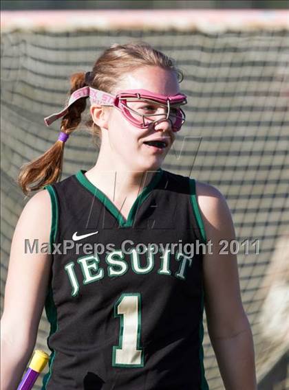 Thumbnail 3 in Jesuit vs. Wilson photogallery.