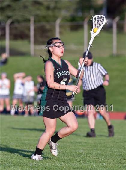 Thumbnail 3 in Jesuit vs. Wilson photogallery.