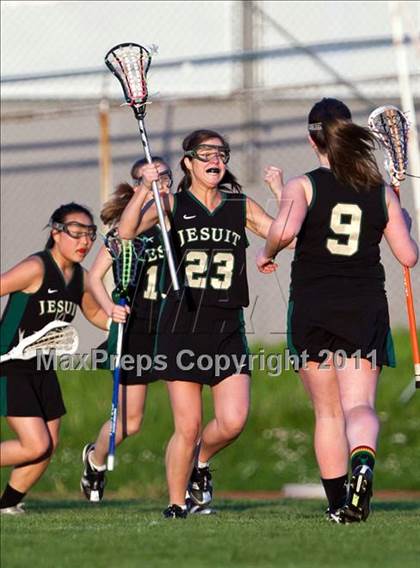 Thumbnail 3 in Jesuit vs. Wilson photogallery.