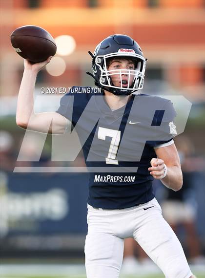 Thumbnail 1 in Lassiter @ River Ridge photogallery.