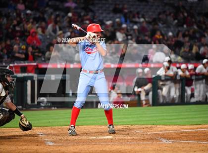 Thumbnail 2 in Esperanza vs. Los Alamitos photogallery.