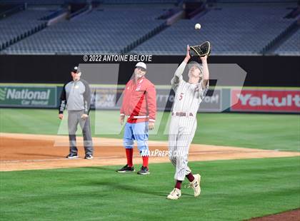 Thumbnail 3 in Esperanza vs. Los Alamitos photogallery.