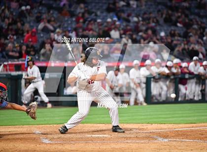 Thumbnail 1 in Esperanza vs. Los Alamitos photogallery.