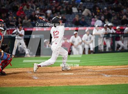 Thumbnail 3 in Esperanza vs. Los Alamitos photogallery.
