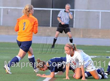 Thumbnail 3 in Hershey vs Cumberland Valley (PIAA Class AAA Final) photogallery.