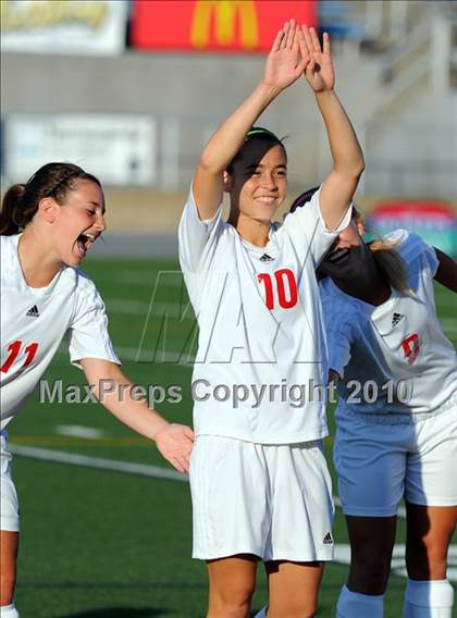 Thumbnail 1 in Hershey vs Cumberland Valley (PIAA Class AAA Final) photogallery.