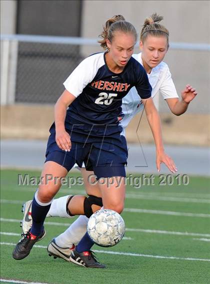 Thumbnail 2 in Hershey vs Cumberland Valley (PIAA Class AAA Final) photogallery.