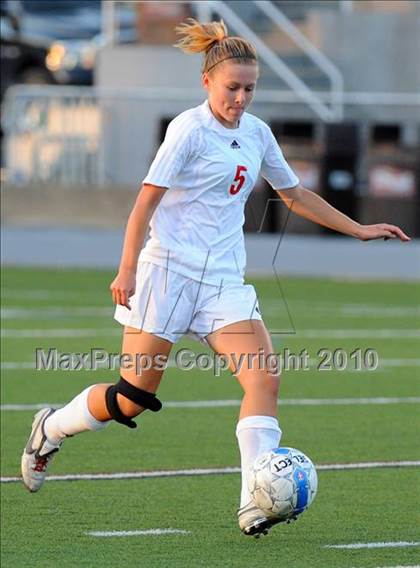 Thumbnail 1 in Hershey vs Cumberland Valley (PIAA Class AAA Final) photogallery.
