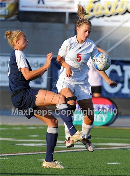 Thumbnail 1 in Hershey vs Cumberland Valley (PIAA Class AAA Final) photogallery.