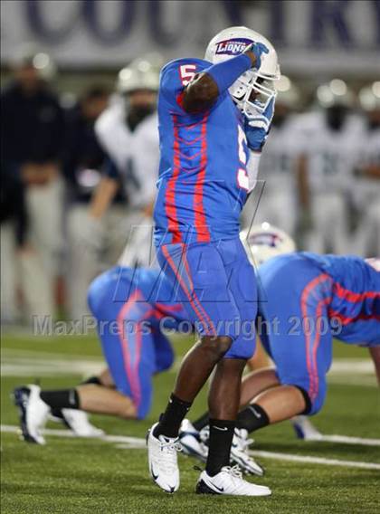 Thumbnail 1 in McNeil @ Leander photogallery.