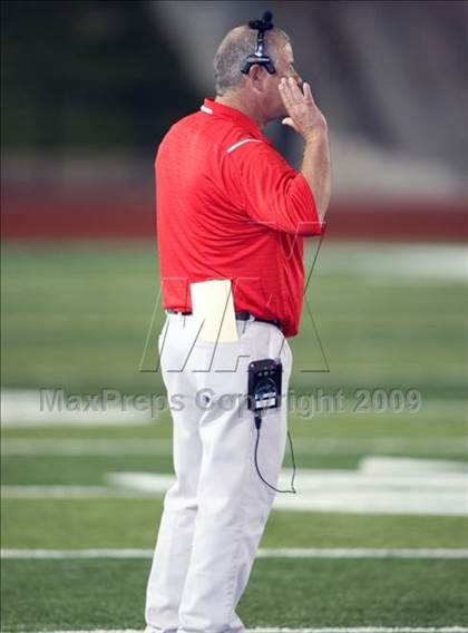 Thumbnail 1 in McNeil @ Leander photogallery.