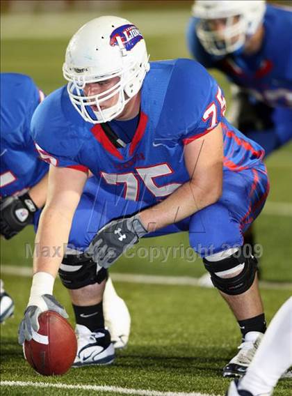 Thumbnail 1 in McNeil @ Leander photogallery.