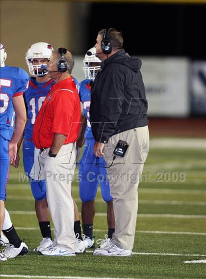Thumbnail 3 in McNeil @ Leander photogallery.