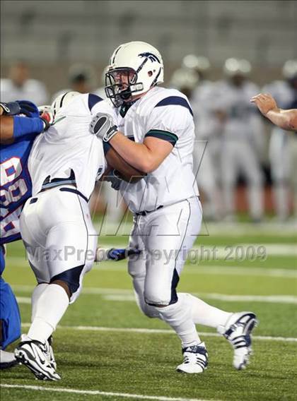 Thumbnail 3 in McNeil @ Leander photogallery.