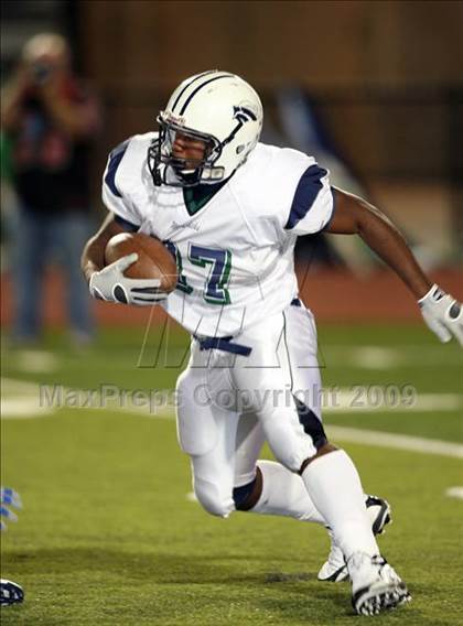Thumbnail 3 in McNeil @ Leander photogallery.