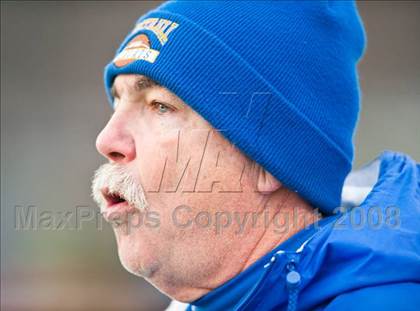 Thumbnail 1 in Seymour vs. New London (CIAC Class SS Final) photogallery.