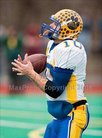 Thumbnail 2 in Seymour vs. New London (CIAC Class SS Final) photogallery.