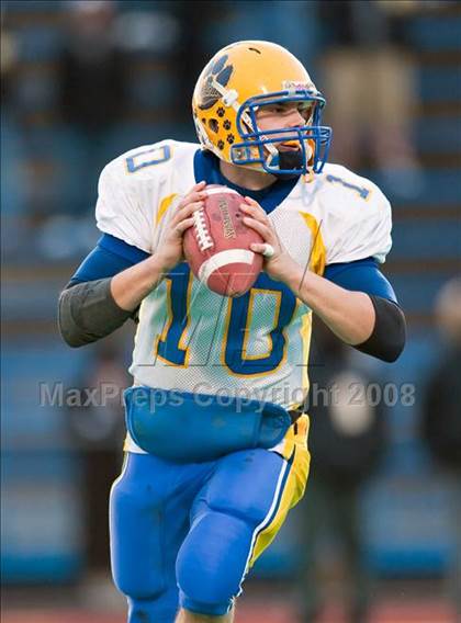 Thumbnail 1 in Seymour vs. New London (CIAC Class SS Final) photogallery.