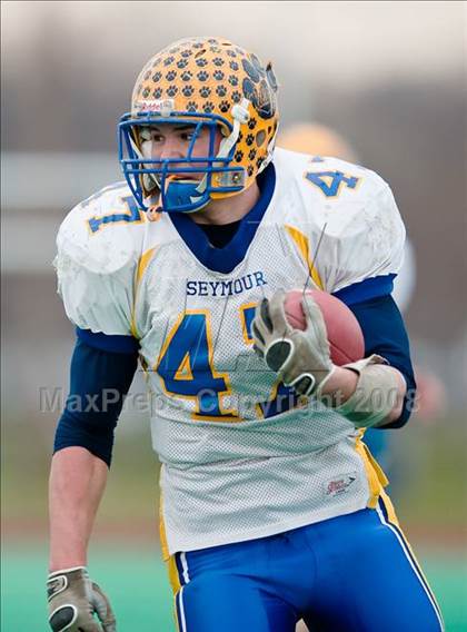 Thumbnail 2 in Seymour vs. New London (CIAC Class SS Final) photogallery.