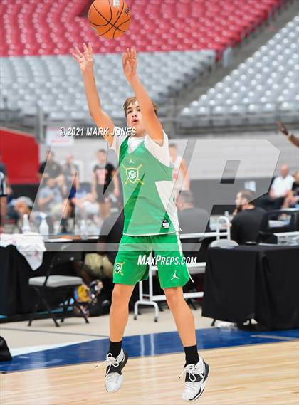 Thumbnail 2 in Fairmont Prep vs. St. Mary's - Section 7 Basketball Tournament photogallery.