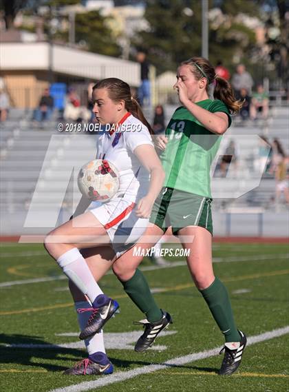 Thumbnail 1 in St. Ignatius vs. Sacred Heart Cathedral Preparatory photogallery.