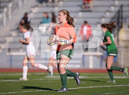 Thumbnail 3 in St. Ignatius vs. Sacred Heart Cathedral Preparatory photogallery.