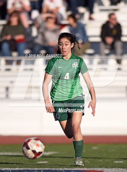 Thumbnail 2 in St. Ignatius vs. Sacred Heart Cathedral Preparatory photogallery.
