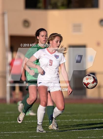 Thumbnail 3 in St. Ignatius vs. Sacred Heart Cathedral Preparatory photogallery.