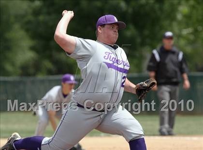 Thumbnail 3 in Portola vs. East Nicolaus (CIF NS D4 Final) photogallery.