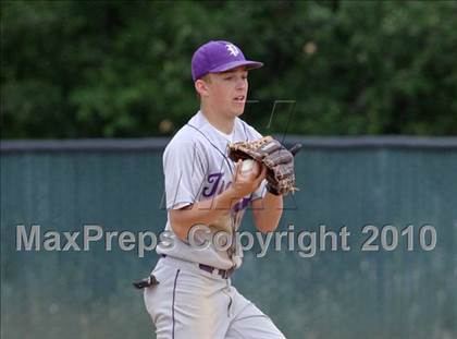 Thumbnail 2 in Portola vs. East Nicolaus (CIF NS D4 Final) photogallery.