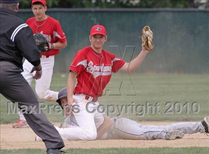 Thumbnail 1 in Portola vs. East Nicolaus (CIF NS D4 Final) photogallery.